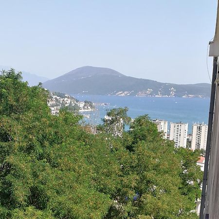 Dlx Apartman Adriatics Herceg Novi Exterior foto